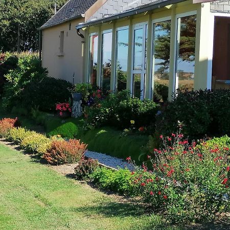Plozévet La Tour Du Bois Dormant B&B 외부 사진
