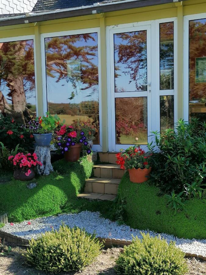 Plozévet La Tour Du Bois Dormant B&B 외부 사진